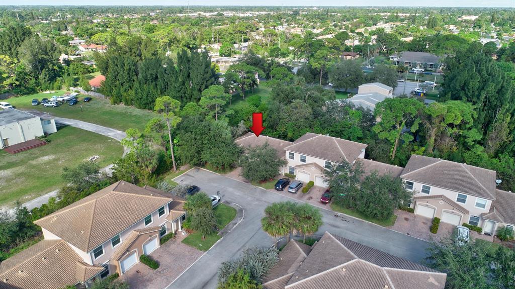 VILLAS SANTORINI CONDO - Residential