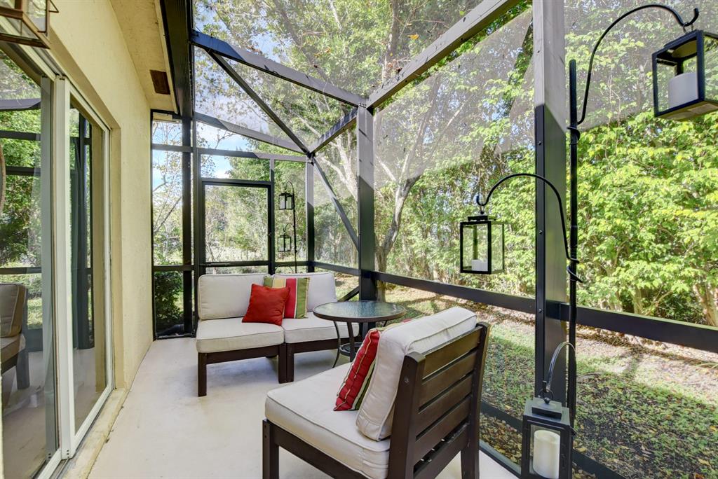 VILLAS SANTORINI CONDO - Residential