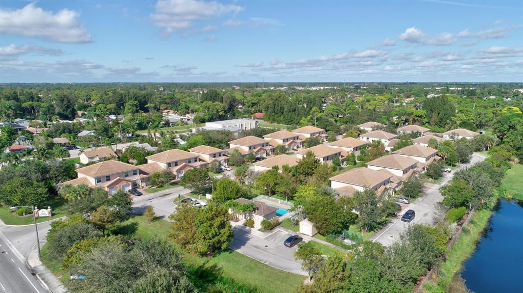 VILLAS SANTORINI CONDO - Residential