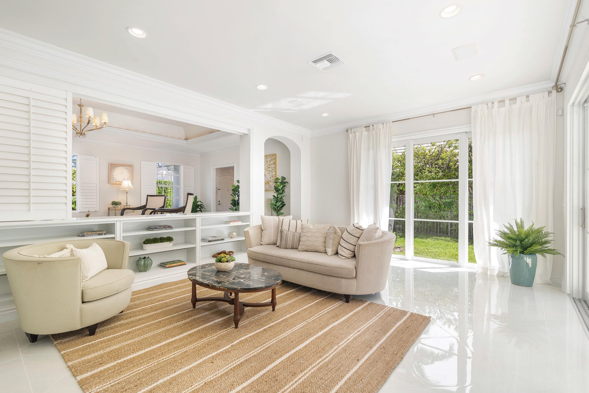 216 BAHAMA Lane