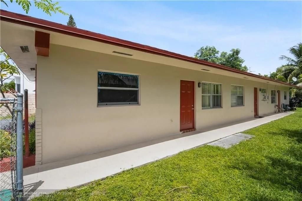 1142 NW 6th Ave