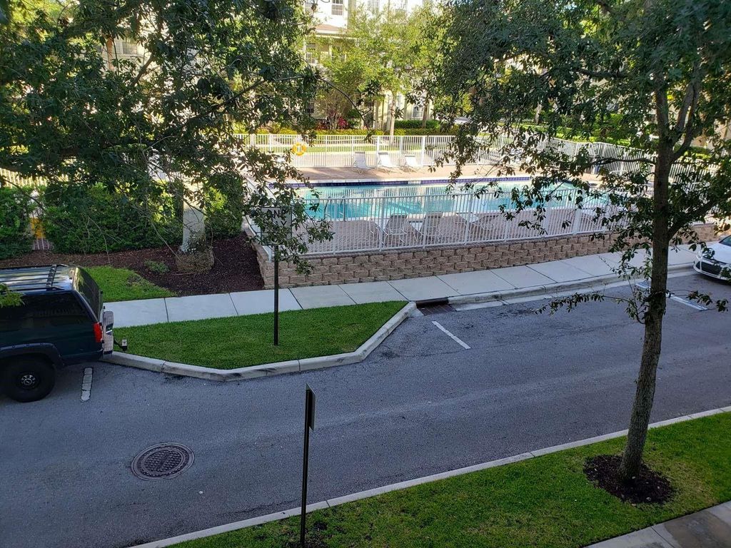 Photo of 123 E Royal Palm Circle #104, Jupiter, FL 33458 (MLS # F10552400)