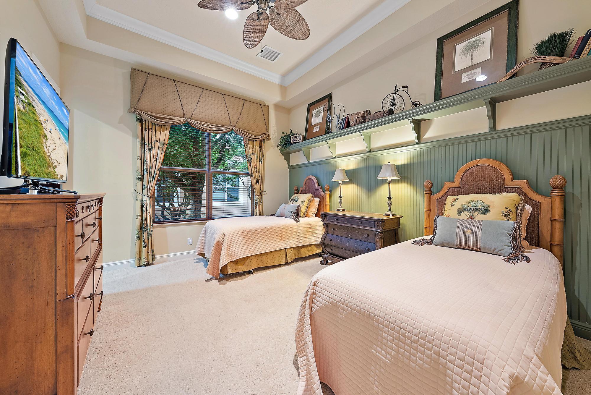 IBIS GOLF AND COUNTRY CLU - Residential