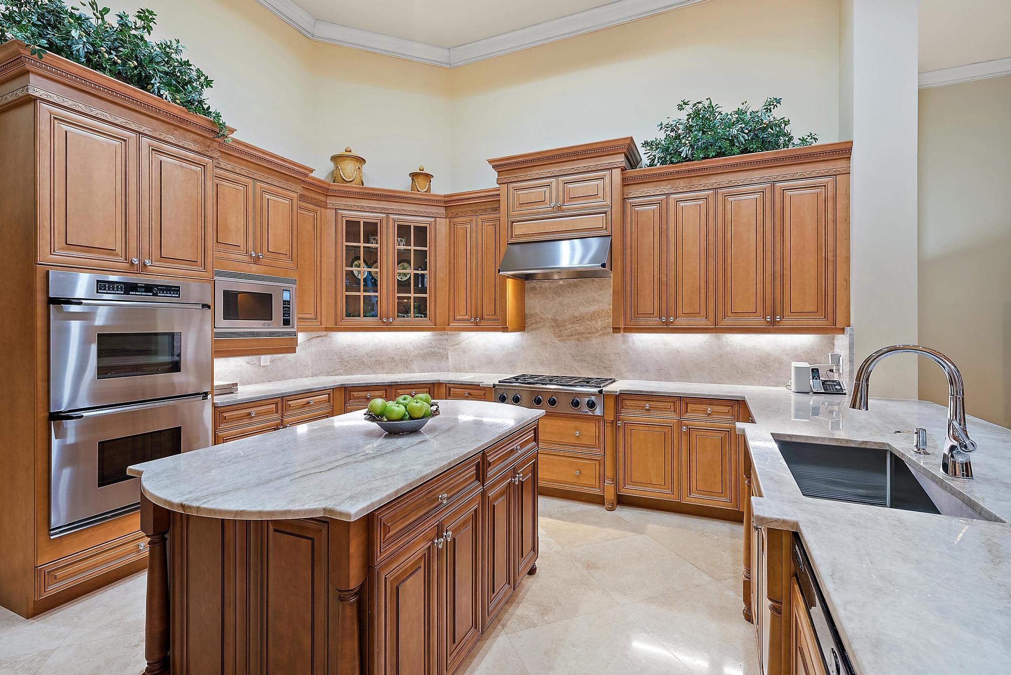 IBIS GOLF AND COUNTRY CLU - Residential