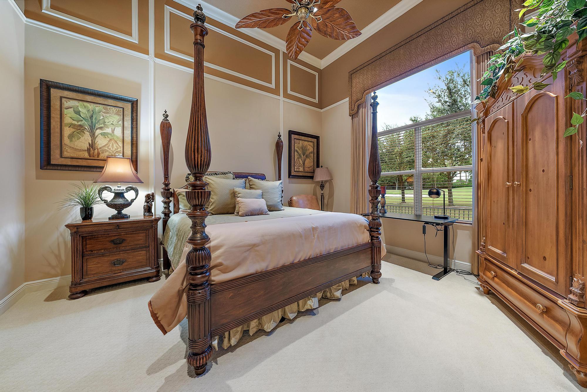 IBIS GOLF AND COUNTRY CLU - Residential