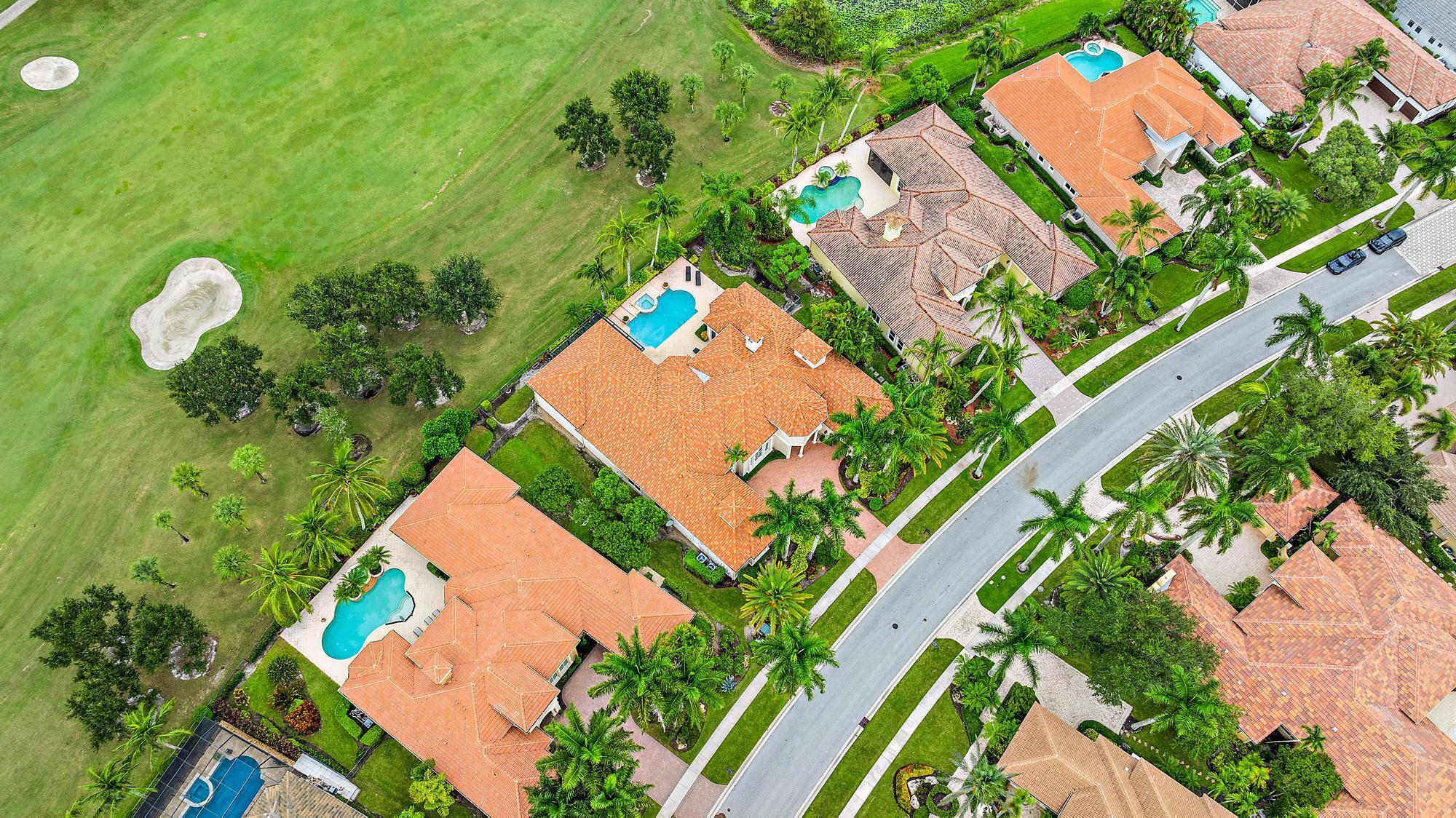 IBIS GOLF AND COUNTRY CLU - Residential