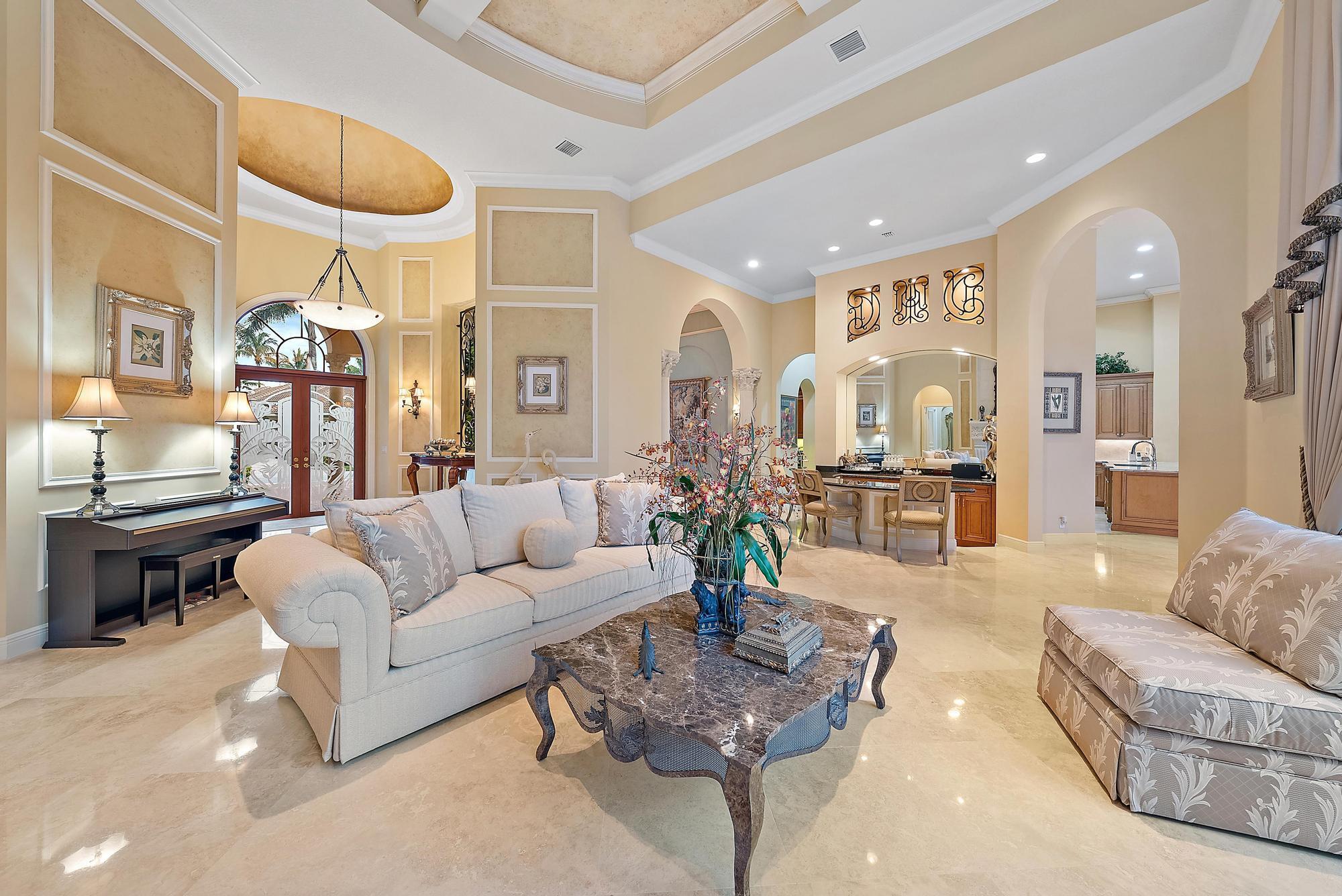 IBIS GOLF AND COUNTRY CLU - Residential