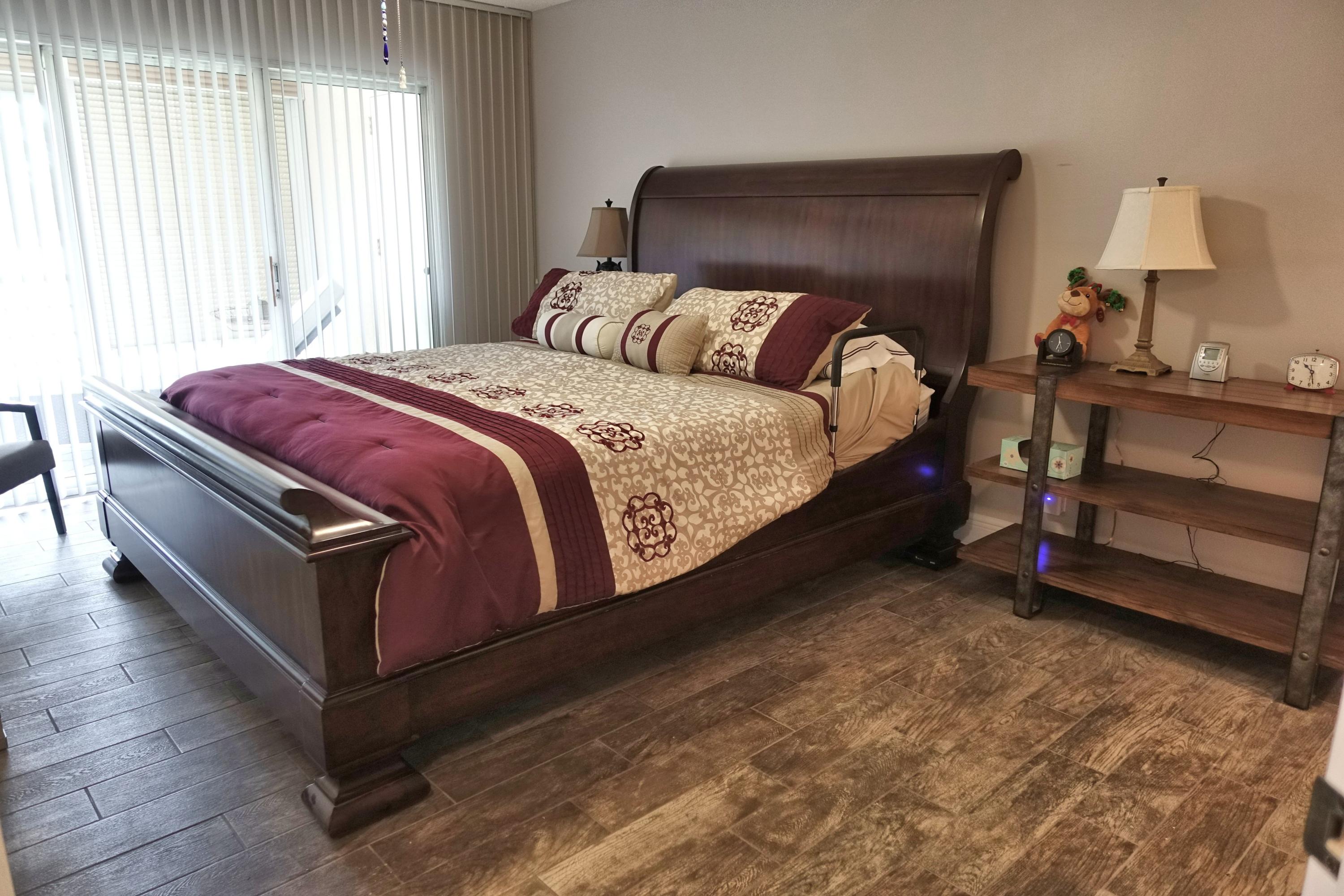 POINCIANA PLACE CONDO 1,2,8 AND 9 - Residential