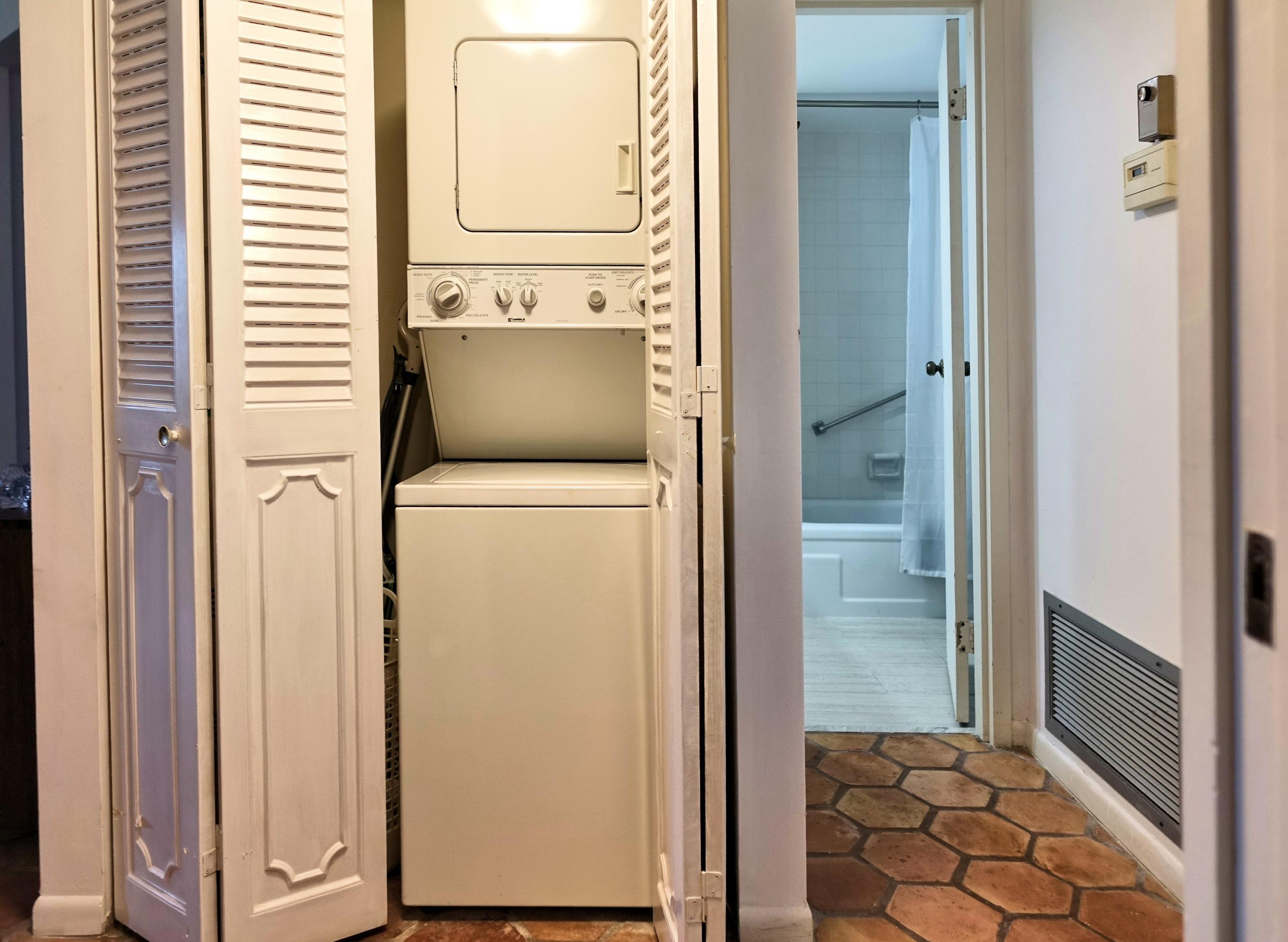 POINCIANA PLACE CONDO 1,2,8 AND 9 - Residential