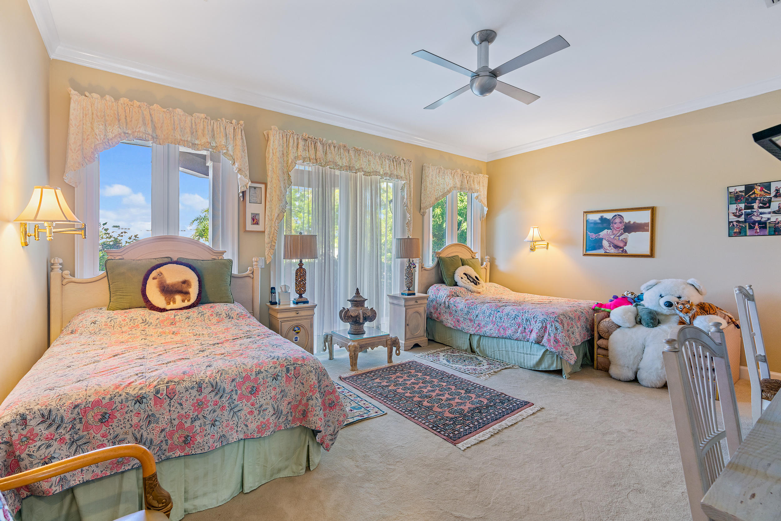 Admirals Cove - Residential