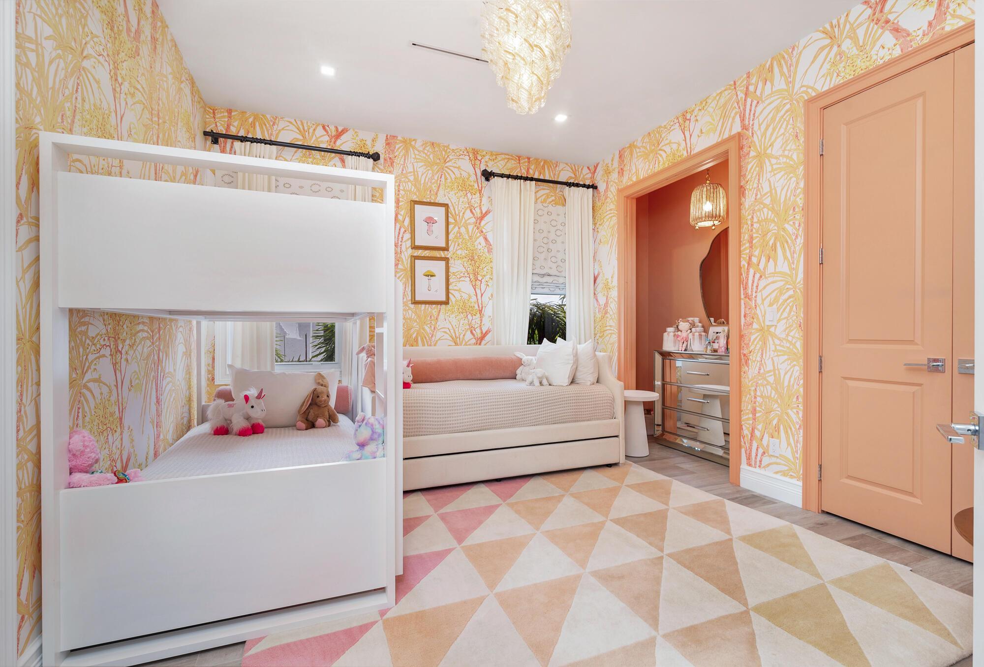 EDMOR ESTS ADD TO WPB IN - Residential