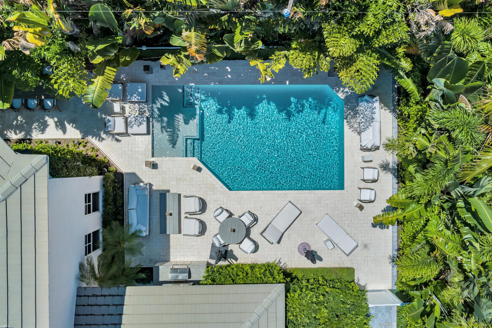 EDMOR ESTS ADD TO WPB IN - Residential