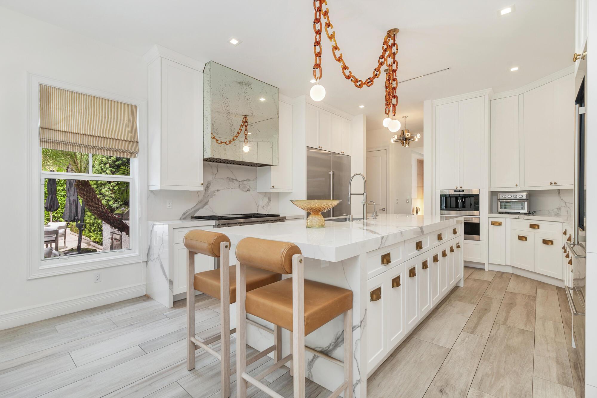 EDMOR ESTS ADD TO WPB IN - Residential