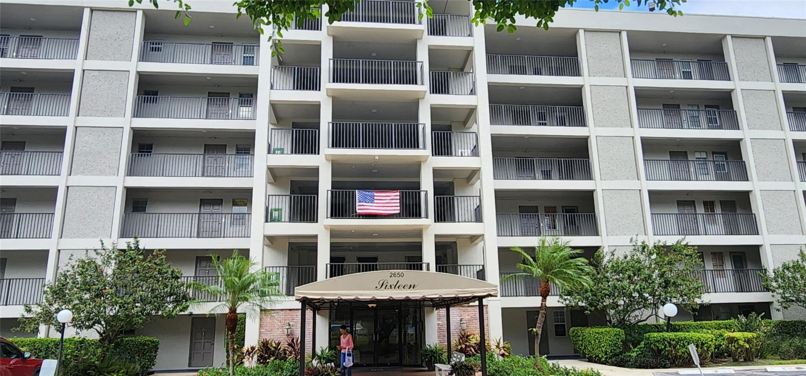 PALM AIRE COUNTRY CLUB - Residential