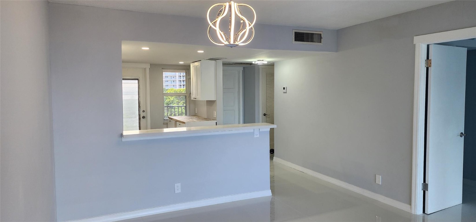 PALM AIRE COUNTRY CLUB - Residential