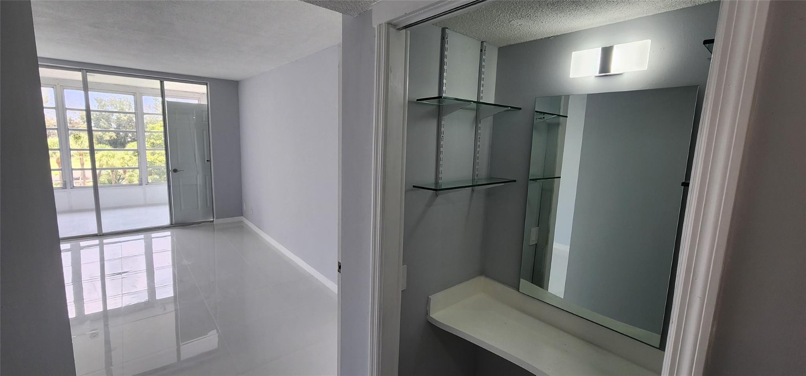 PALM AIRE COUNTRY CLUB - Residential