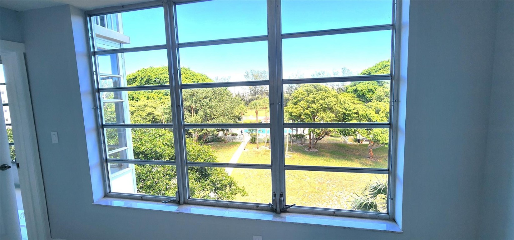 PALM AIRE COUNTRY CLUB - Residential