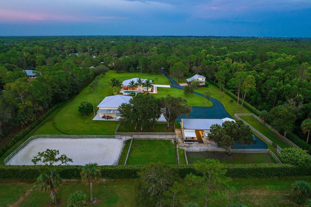 Photo of 17593 Winterhawk Trail, Jupiter, FL 33478 (MLS # R10919785)