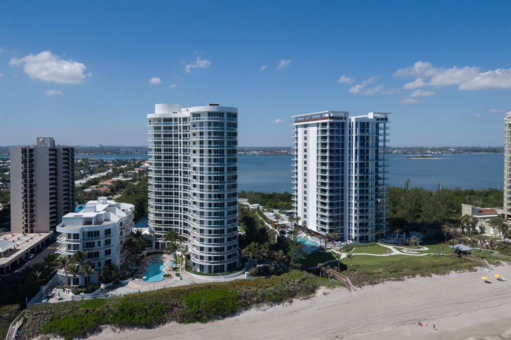 BEACH FRONT AT SINGER ISL - Residential