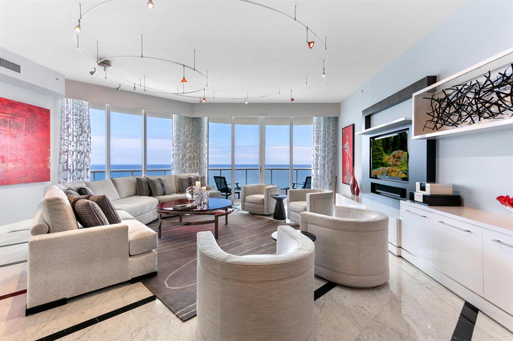 BEACH FRONT AT SINGER ISL - Residential