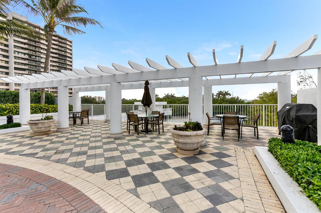 BEACH FRONT AT SINGER ISL - Residential