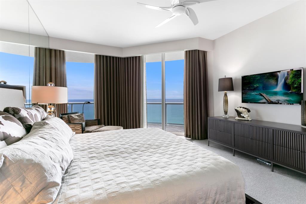 BEACH FRONT AT SINGER ISL - Residential