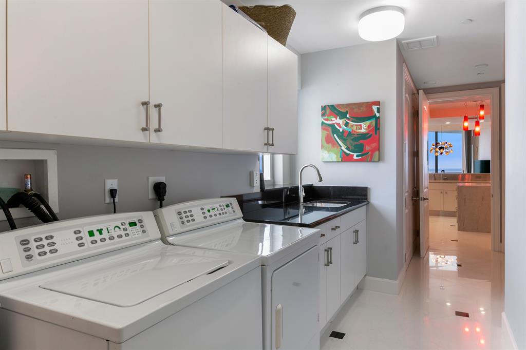 BEACH FRONT AT SINGER ISL - Residential