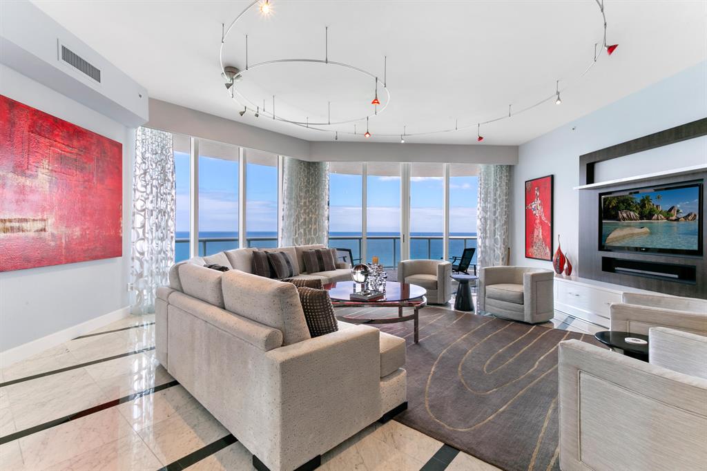 BEACH FRONT AT SINGER ISL - Residential