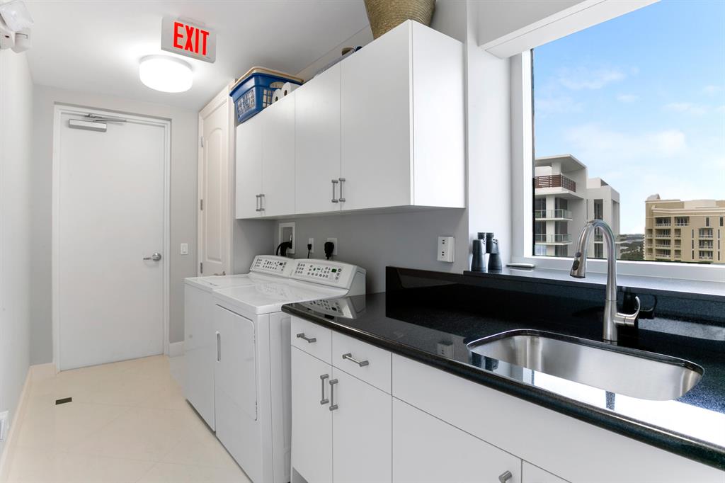 BEACH FRONT AT SINGER ISL - Residential