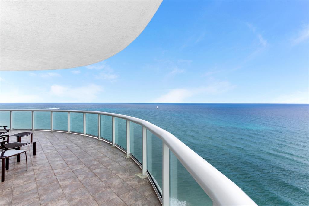 BEACH FRONT AT SINGER ISL - Residential