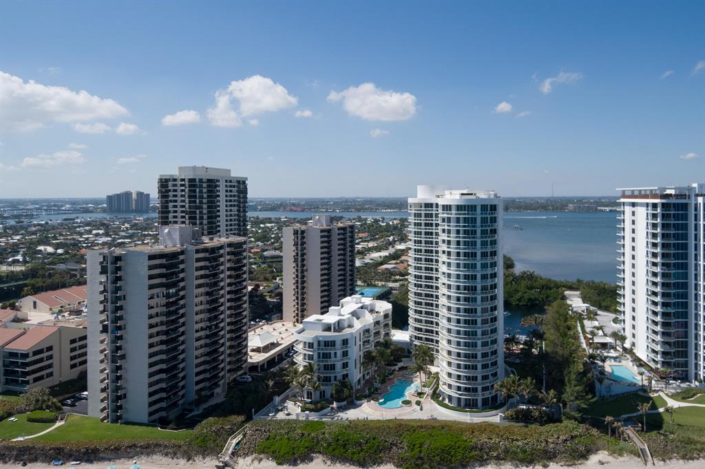 BEACH FRONT AT SINGER ISL - Residential