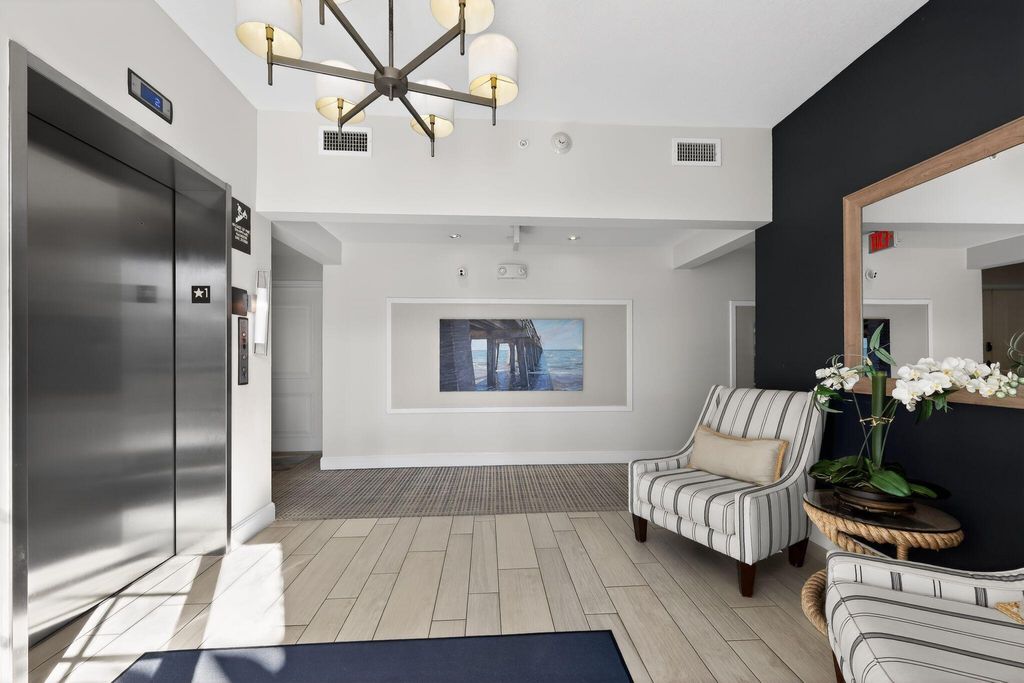 Photo of 915 Bay Colony Drive S, Juno Beach, FL 33408 (MLS # B26000303)