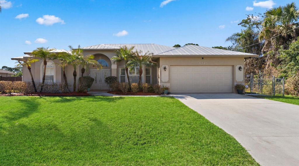 Photo of 6148 NW Gaylord Terrace, Port Saint Lucie, FL 34986 (MLS # B26016572)