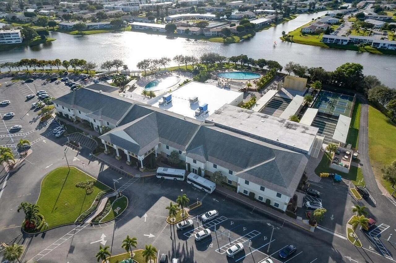 CENTURY VILLAGE - Residential Lease