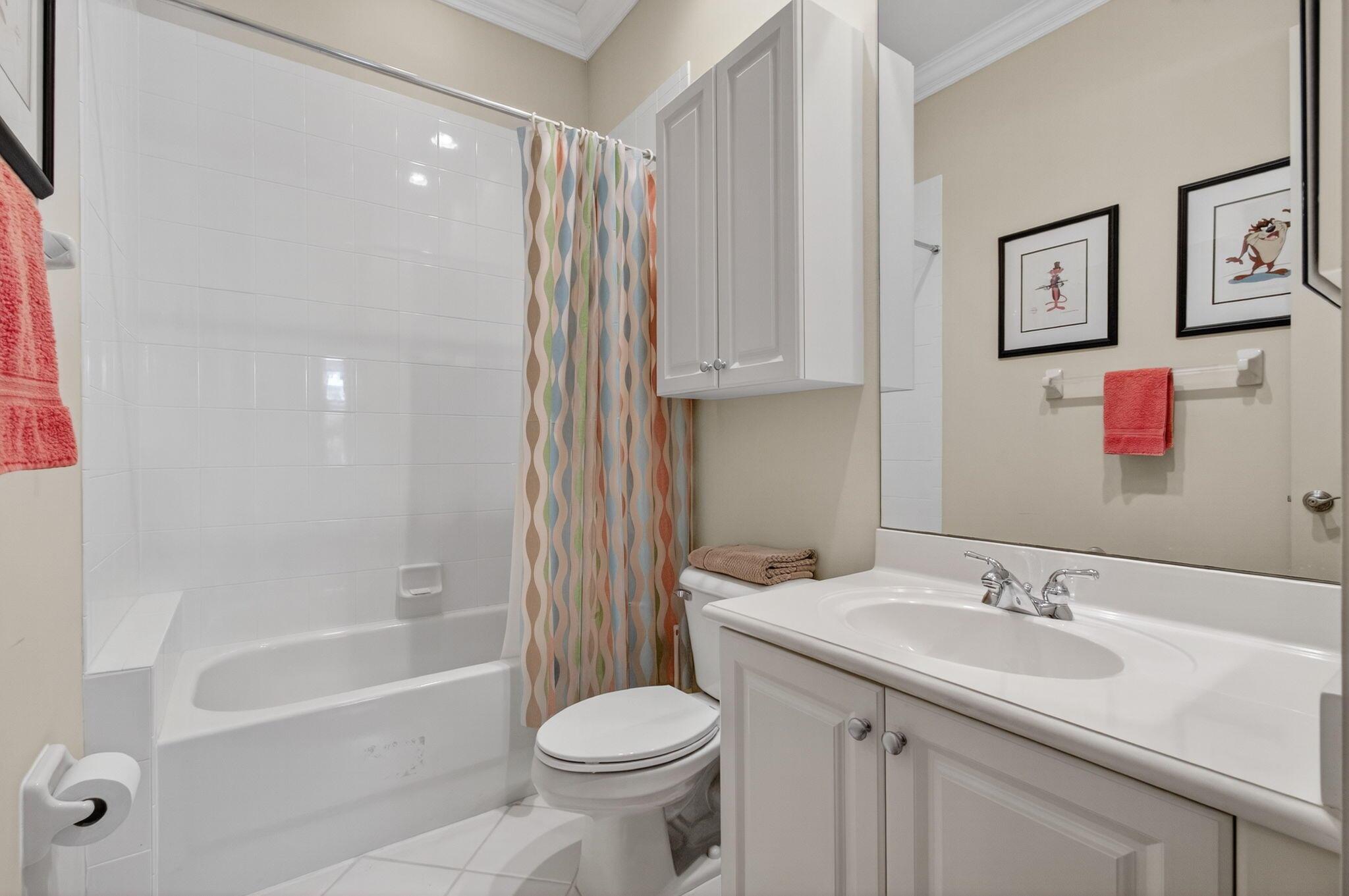 Wellington, Florida, 33414, United States, 5 Bedrooms Bedrooms, ,5 BathroomsBathrooms,Residential,Active,1943719