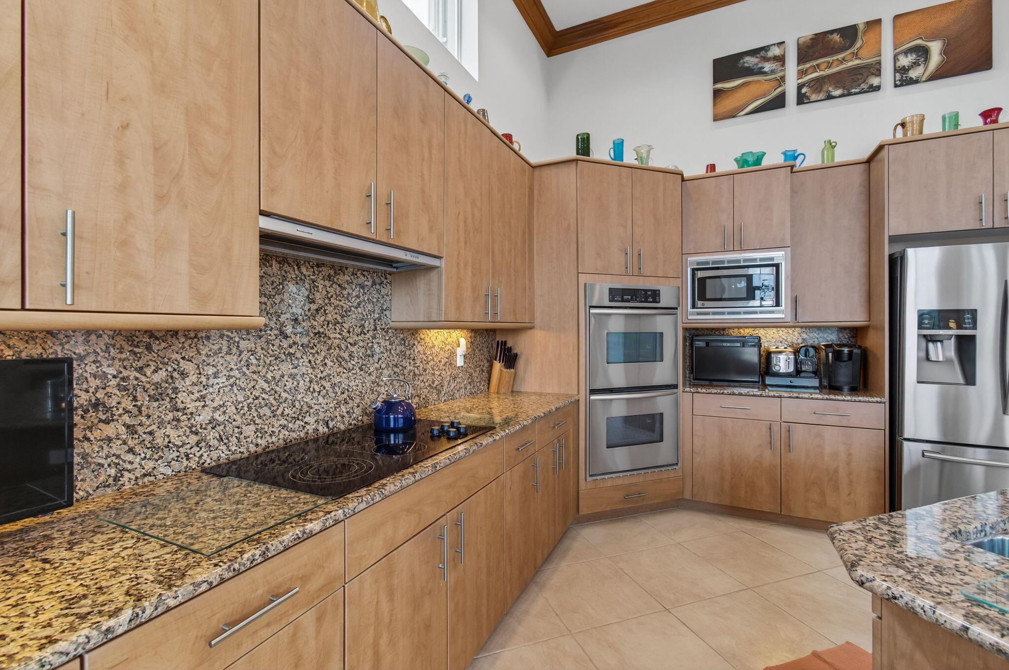 Wellington, Florida, 33414, United States, 5 Bedrooms Bedrooms, ,5 BathroomsBathrooms,Residential,Active,1943719