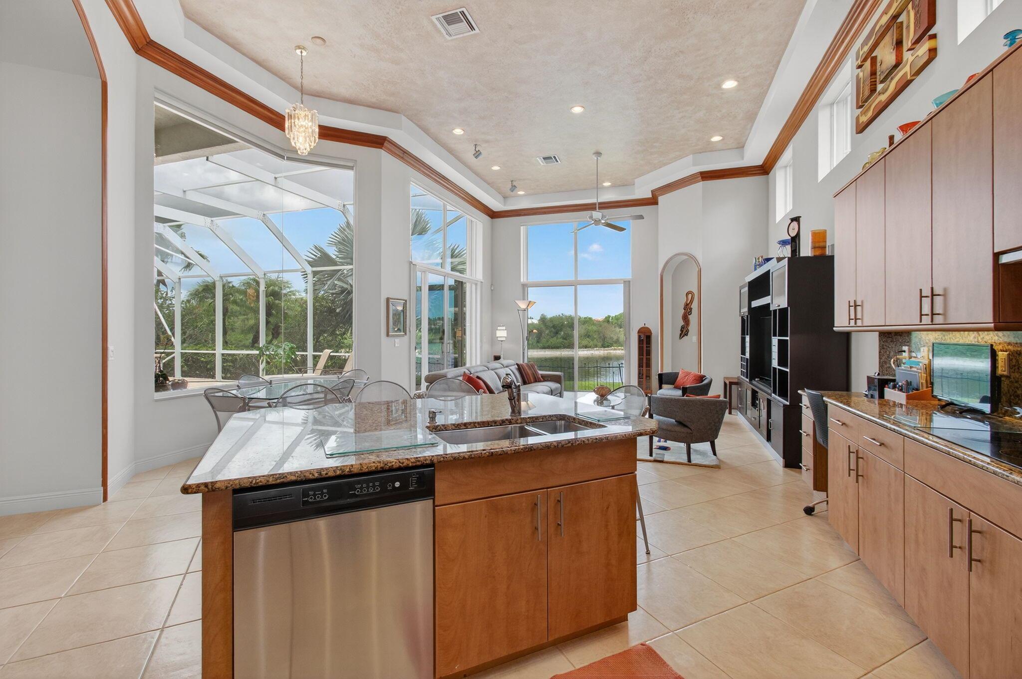 Wellington, Florida, 33414, United States, 5 Bedrooms Bedrooms, ,5 BathroomsBathrooms,Residential,Active,1943719