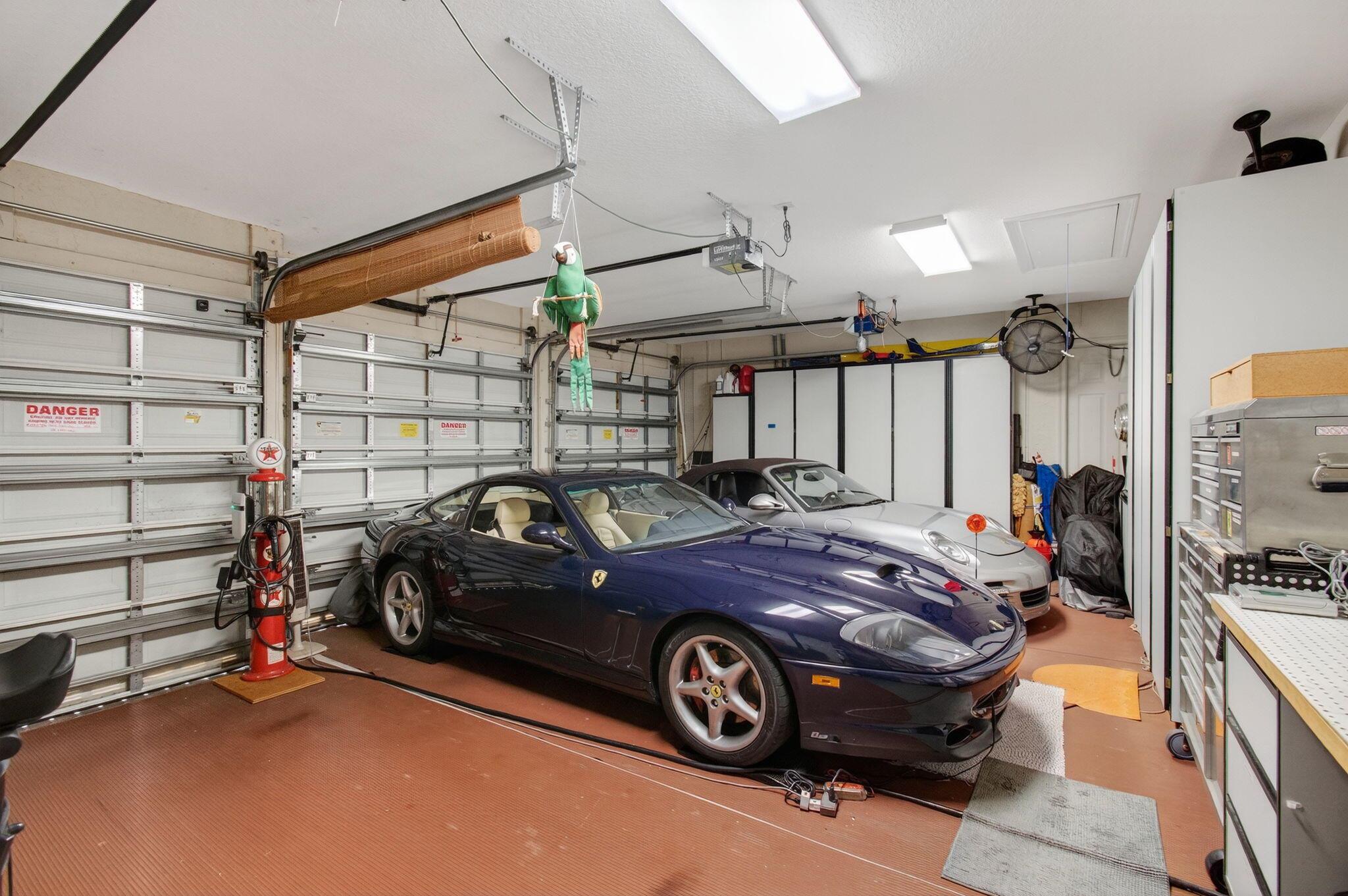 Wellington, Florida, 33414, United States, 5 Bedrooms Bedrooms, ,5 BathroomsBathrooms,Residential,Active,1943719