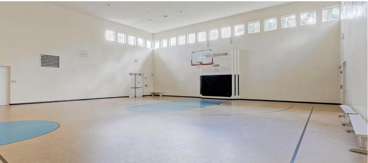 Wellington, Florida, 33414, United States, 5 Bedrooms Bedrooms, ,5 BathroomsBathrooms,Residential,Active,1943719