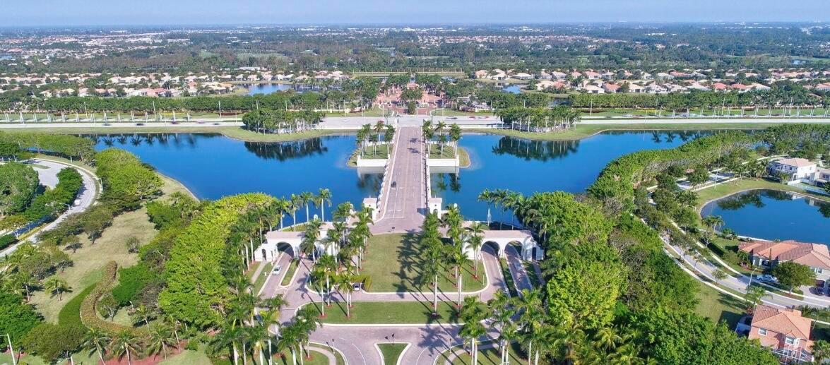 Wellington, Florida, 33414, United States, 5 Bedrooms Bedrooms, ,5 BathroomsBathrooms,Residential,Active,1943719