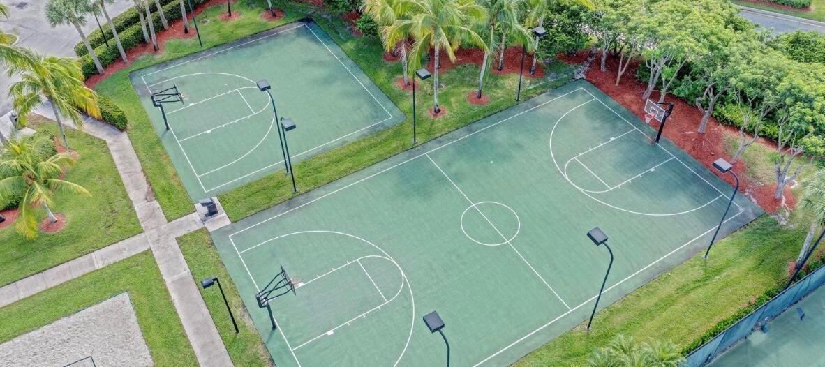 Wellington, Florida, 33414, United States, 5 Bedrooms Bedrooms, ,5 BathroomsBathrooms,Residential,Active,1943719