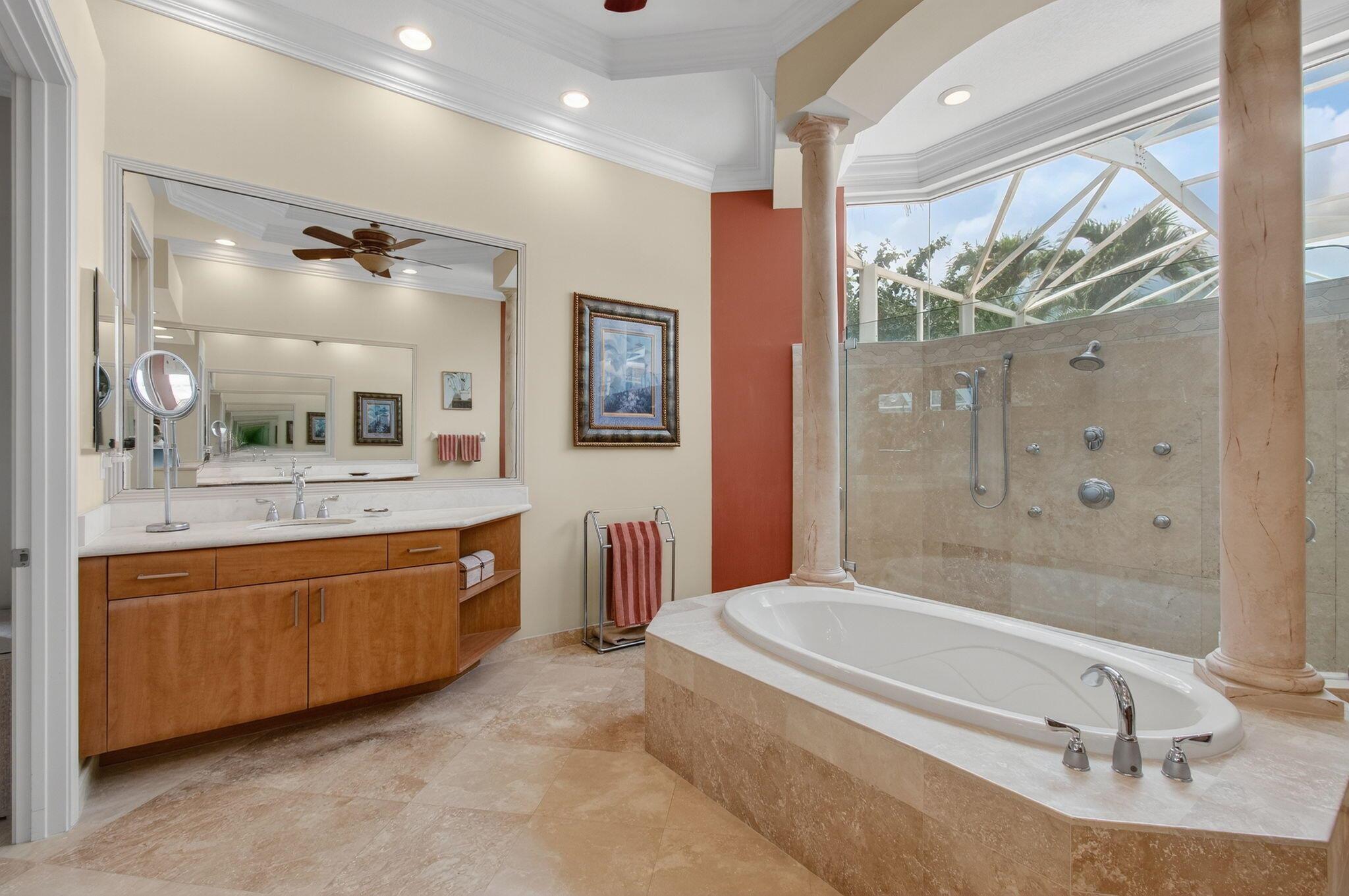 Wellington, Florida, 33414, United States, 5 Bedrooms Bedrooms, ,5 BathroomsBathrooms,Residential,Active,1943719