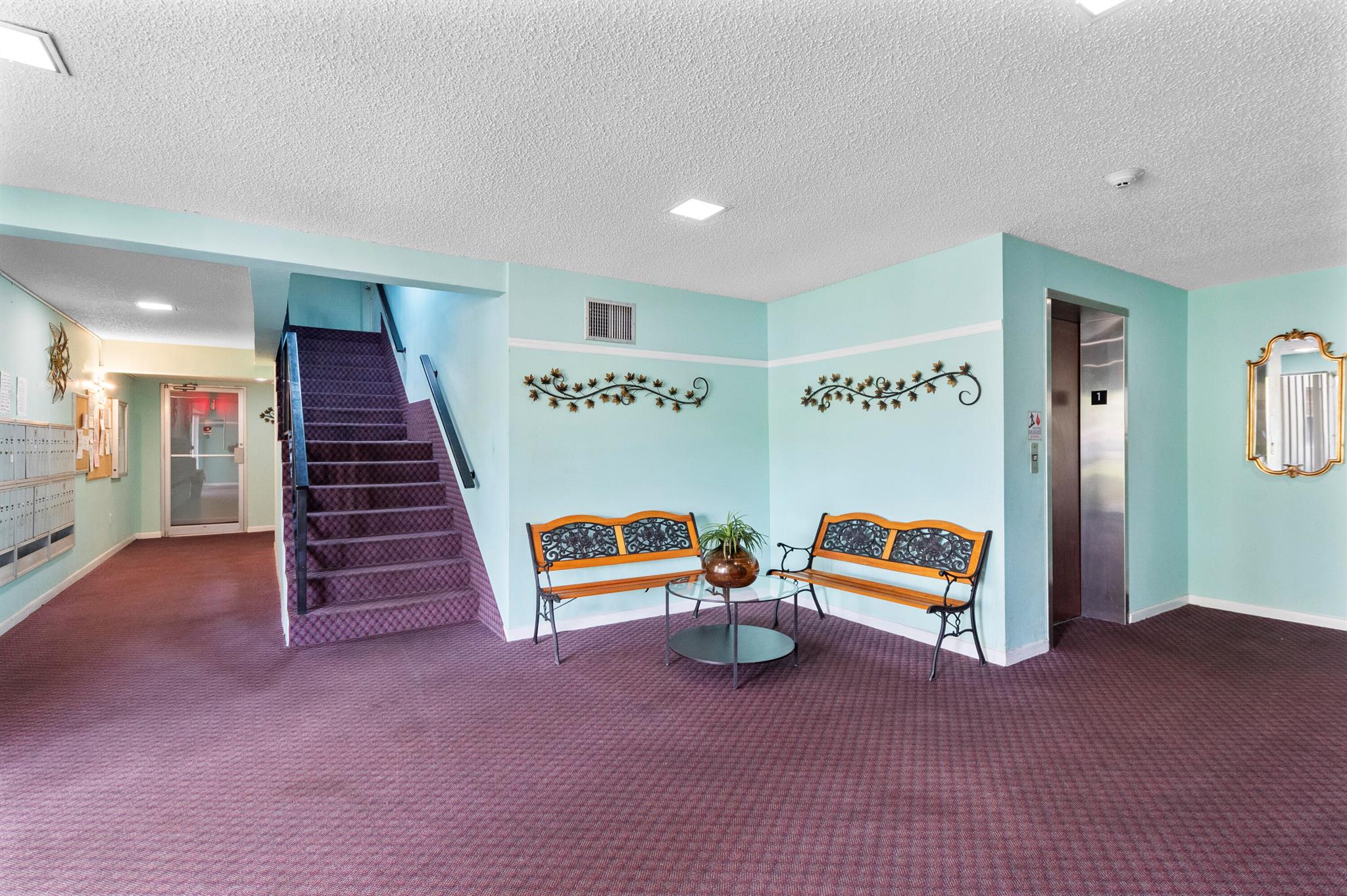 SABAL PALM VILLAGE 2 COND - Residential