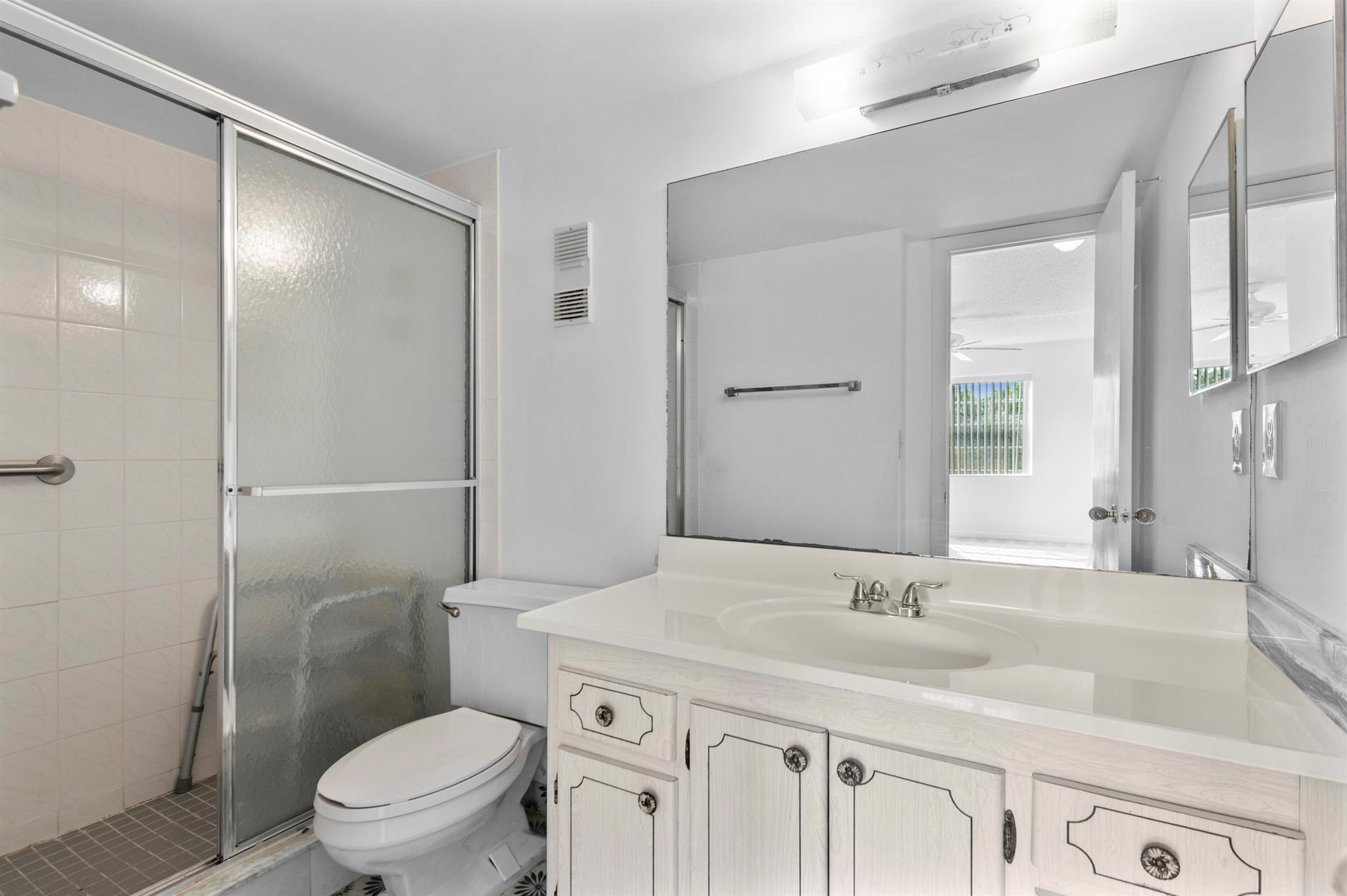 SABAL PALM VILLAGE 2 COND - Residential