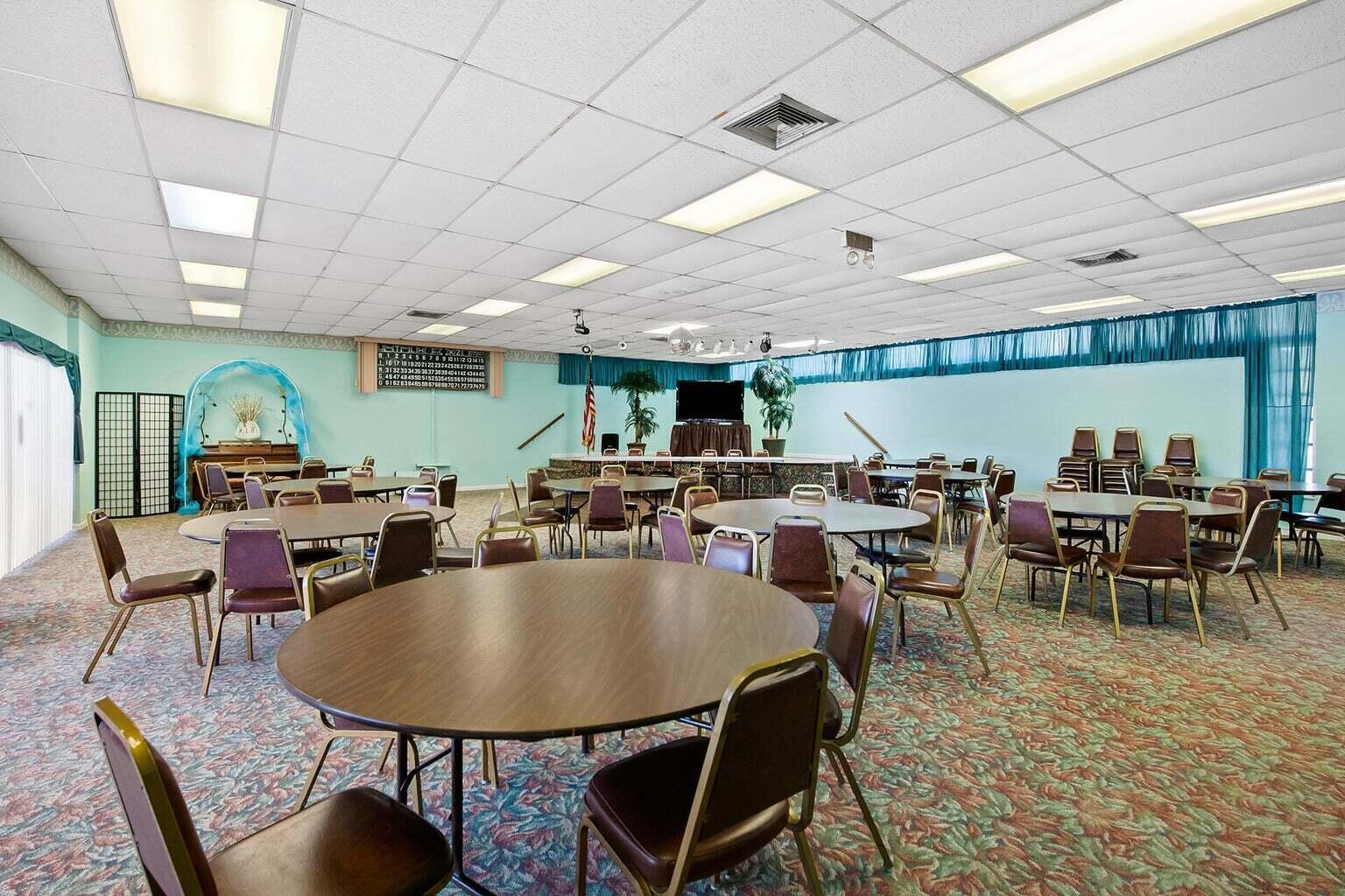 SABAL PALM VILLAGE 2 COND - Residential