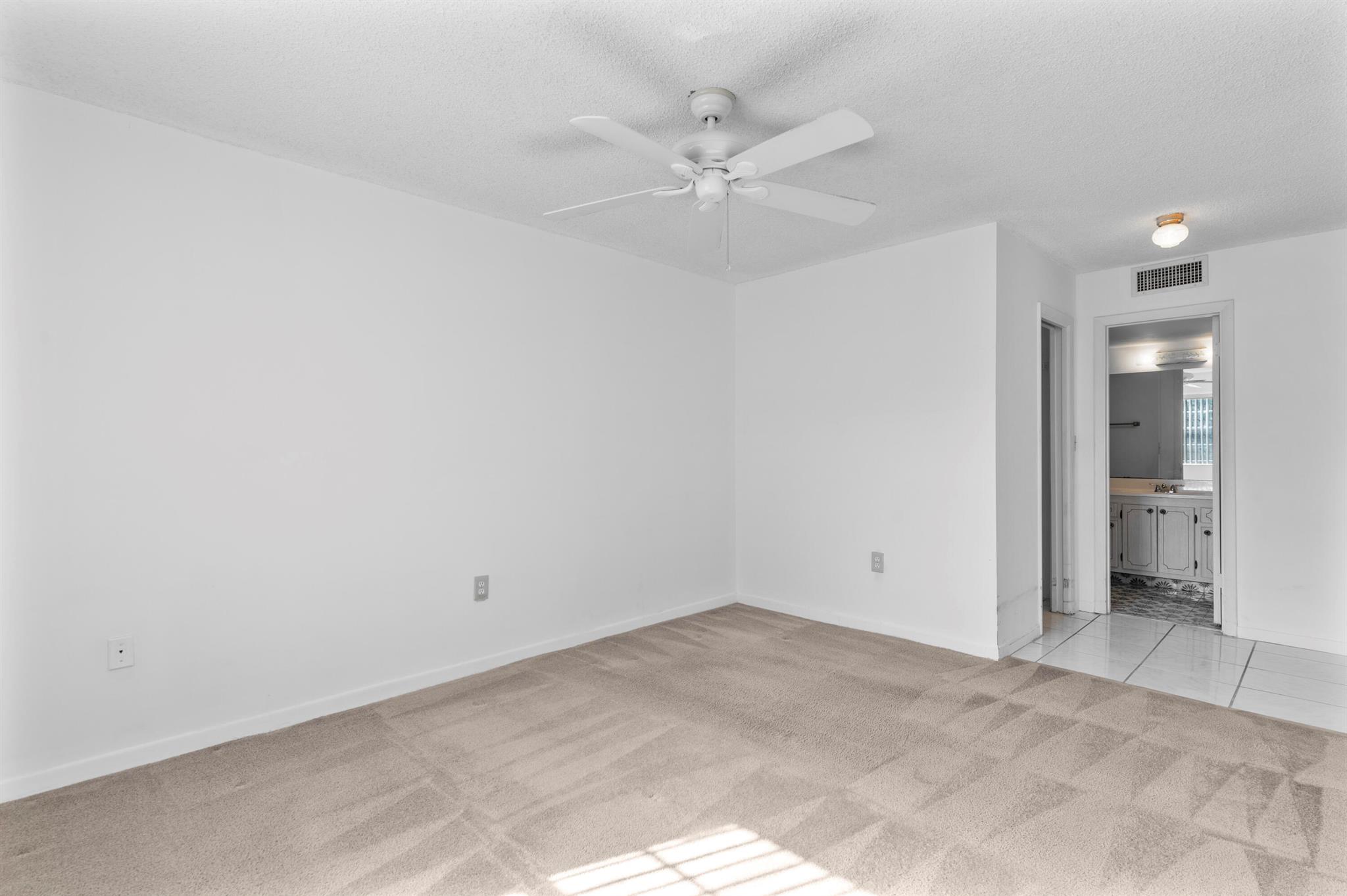 SABAL PALM VILLAGE 2 COND - Residential
