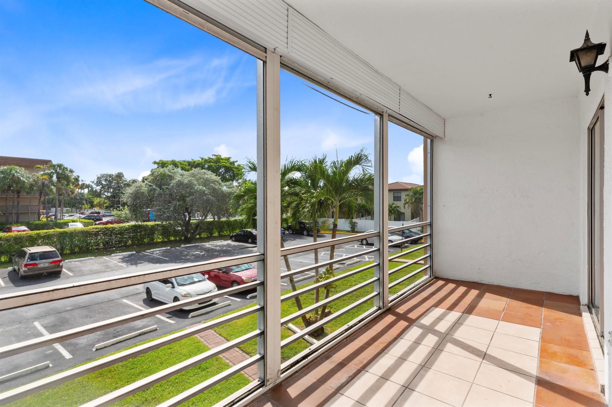 SABAL PALM VILLAGE 2 COND - Residential