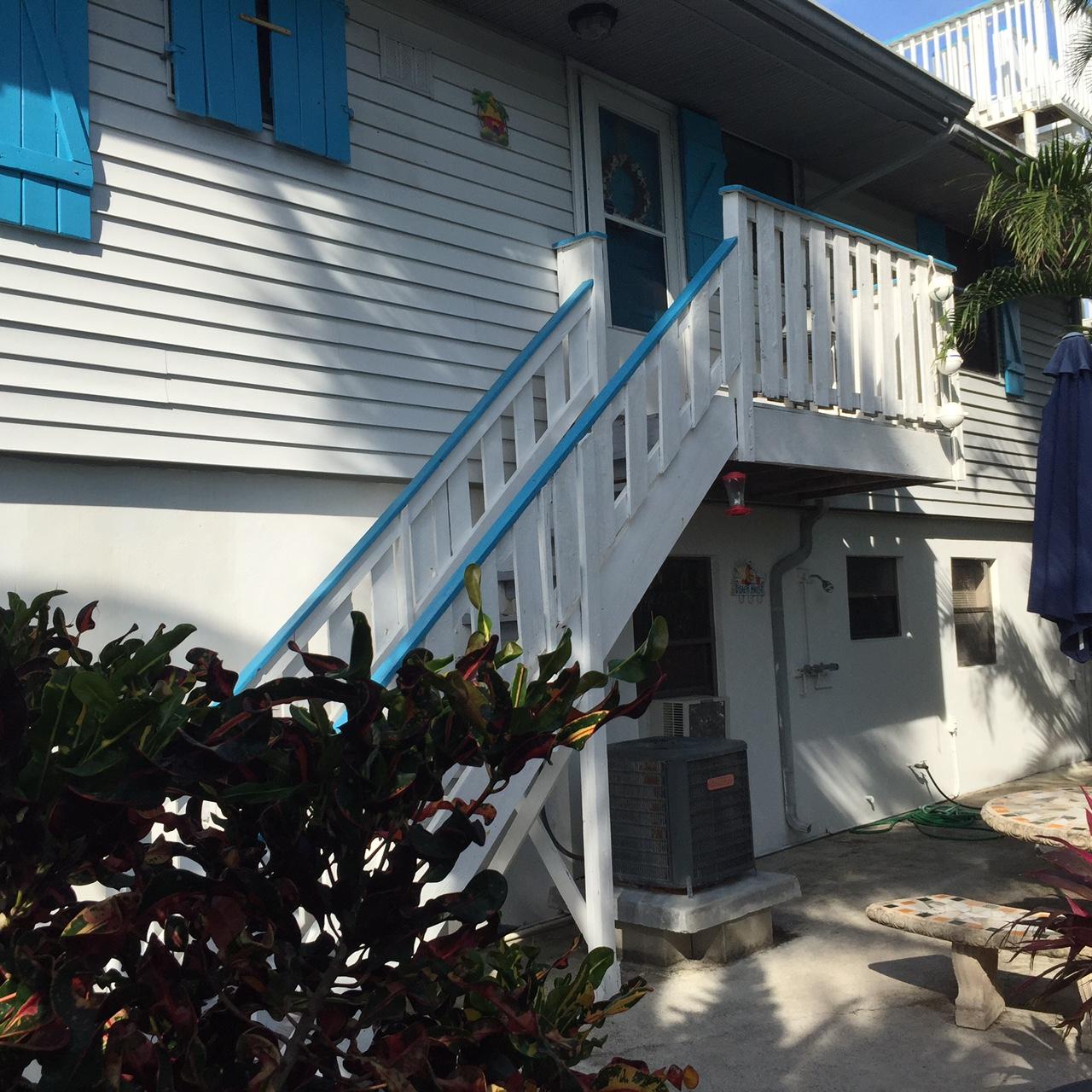 TROPICAL BEACH - Residential