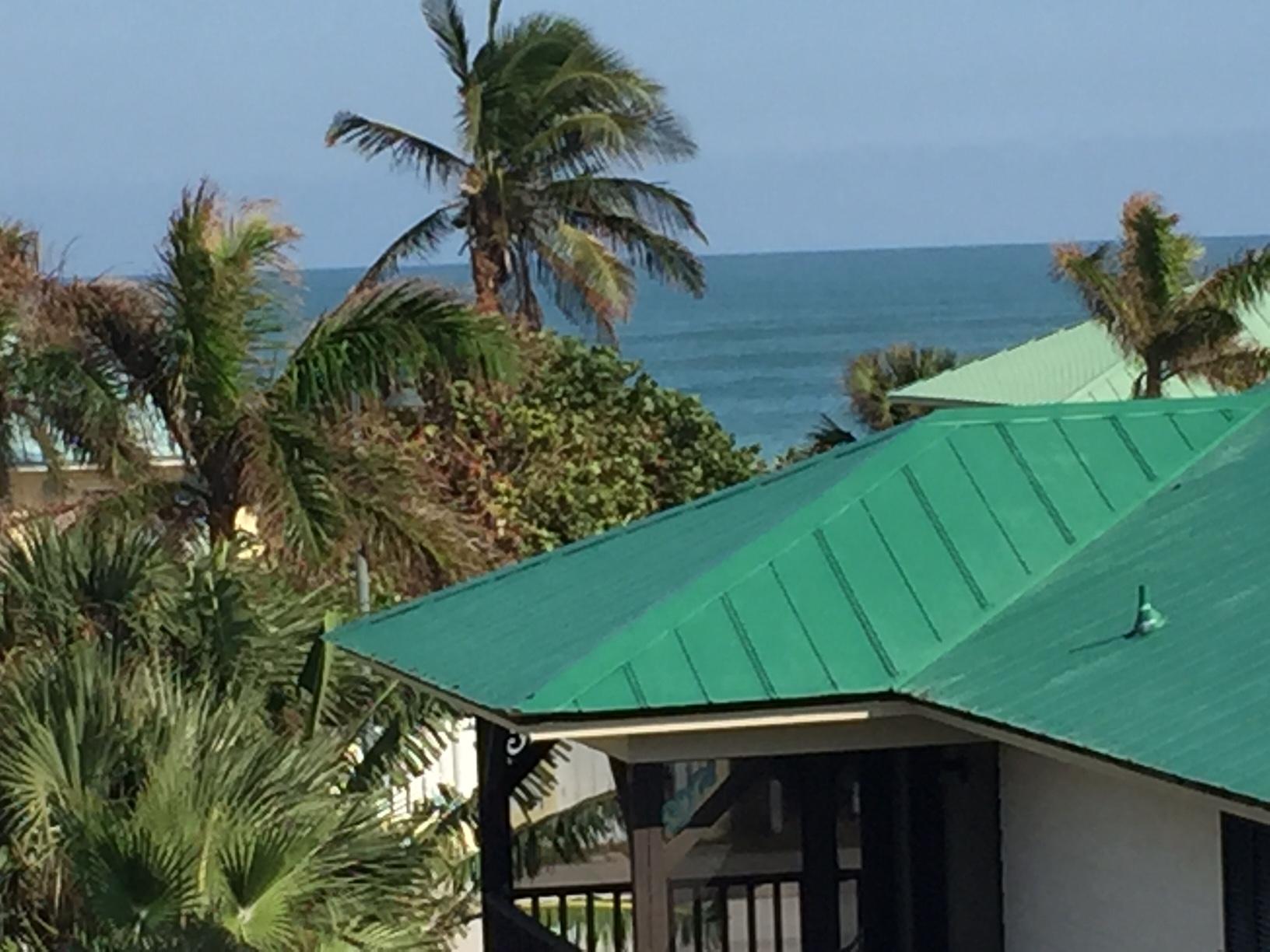 TROPICAL BEACH - Residential