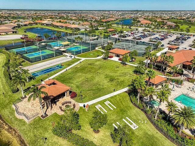 TRADITION PLAT NO 35 - Residential